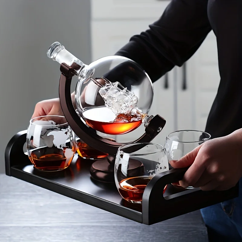 Globe Shaped Whiskey Decanter  - Decanter Aerator Set 评论和价格
